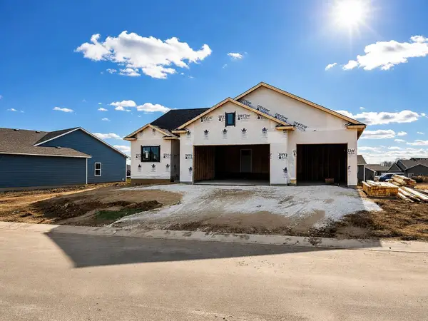 1693 Cherry Street E, Mazeppa, MN 55956