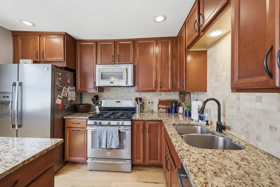2258 11th Street, Saint Paul, MN 55110 - #3