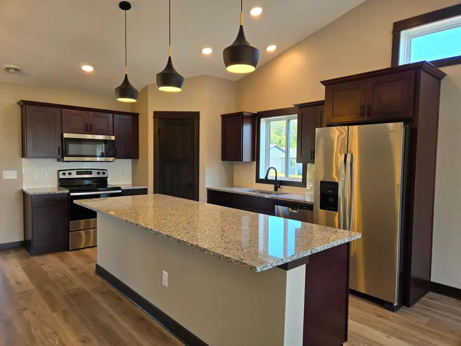 240 Henry Circle, Green Isle, MN 55338 - #3