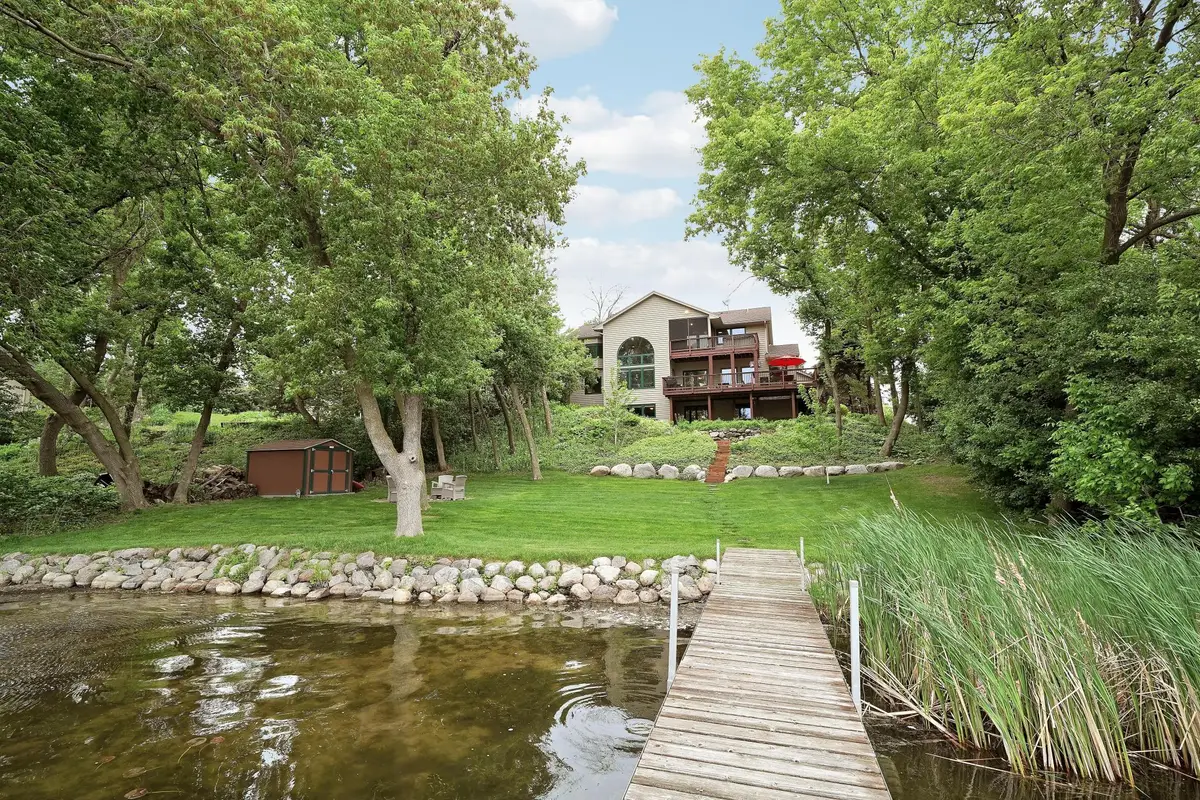1636 Woodlawn Circle, Waconia, MN 55387 - #1