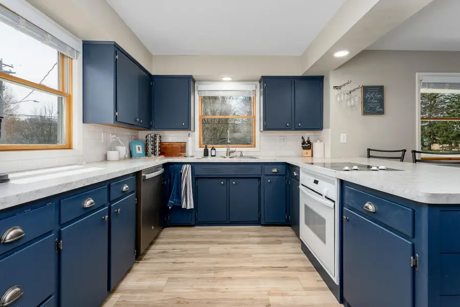 1004 N 4th Avenue N, Sauk Rapids, MN 56379 - #3