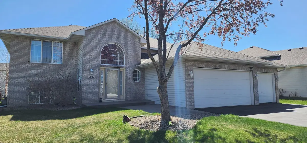 9509 Dogwood Avenue N, Minneapolis, MN 55443 - #1