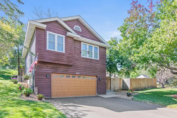 841 Sudberry Lane, Saint Paul, MN 55123