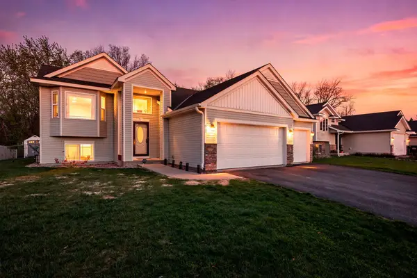 612 6th Street N, Montrose, MN 55363