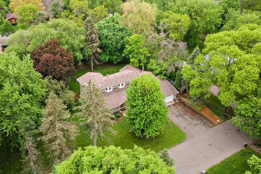 13412 Tudor Road, Hopkins, MN 55305 - #3