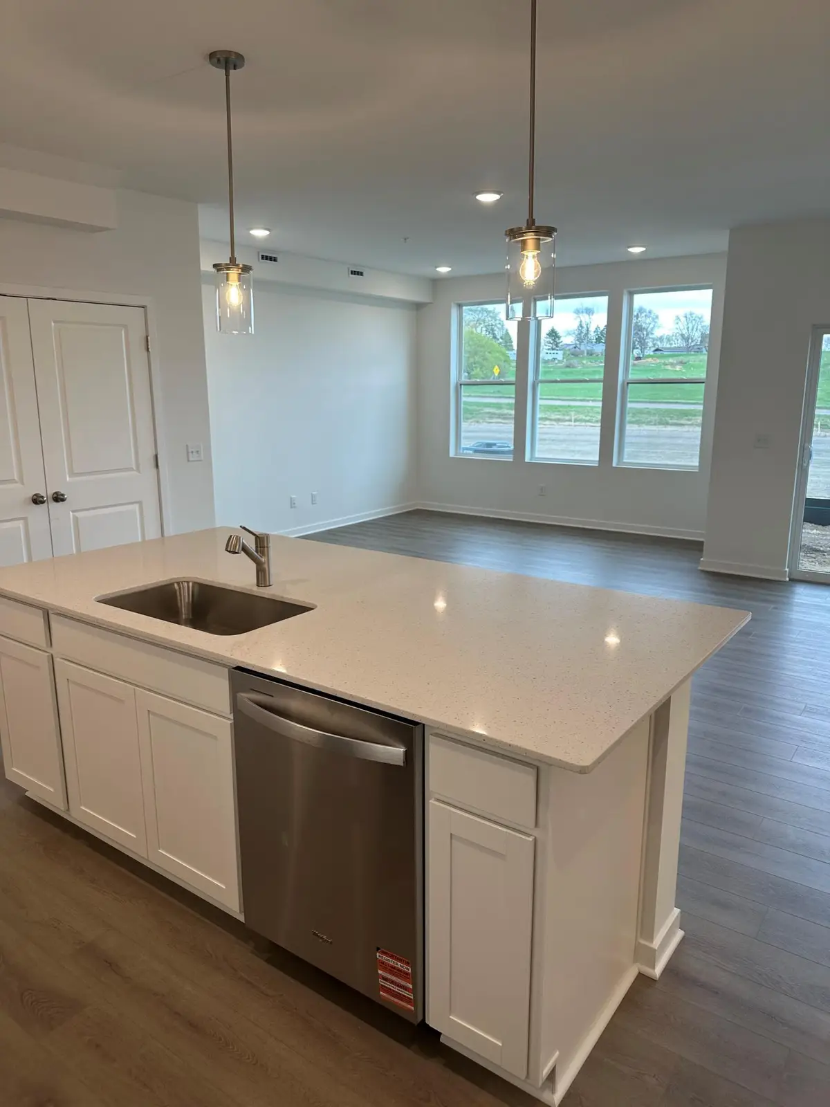 6297 Ivywood Avenue S, Cottage Grove, MN 55016 - #1