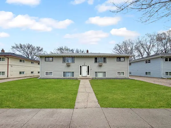 1106 18th Street S, Moorhead, MN 56560