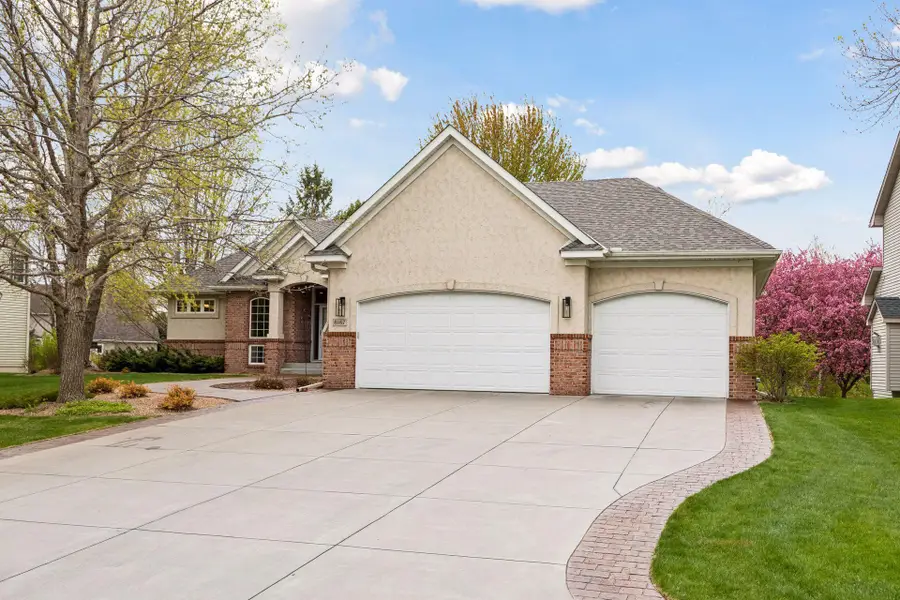 8167 Enclave Road, Woodbury, MN 55125 - #2