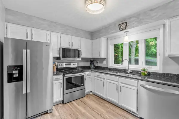3980 Orchid Lane N, Minneapolis, MN 55446
