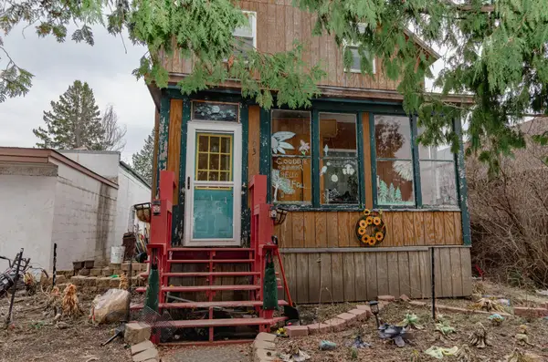 103 W 3rd Avenue N, Aurora, MN 55705