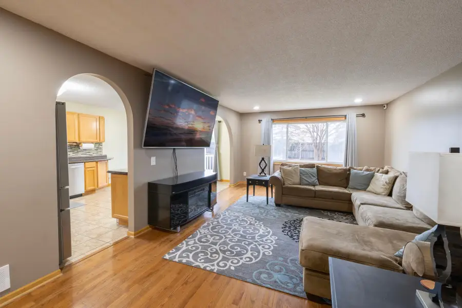 2016 84th Avenue N, Brooklyn Park, MN 55444 - #2