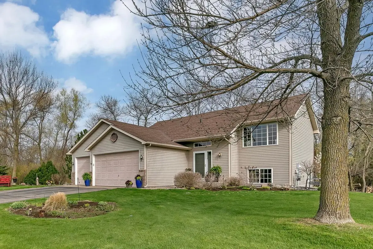 610 Knollwood Court, Annandale, MN 55302 - #1