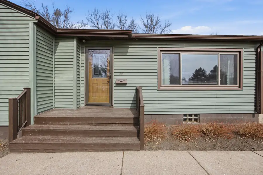 218 10th Avenue, Enderlin, ND 58027 - #3