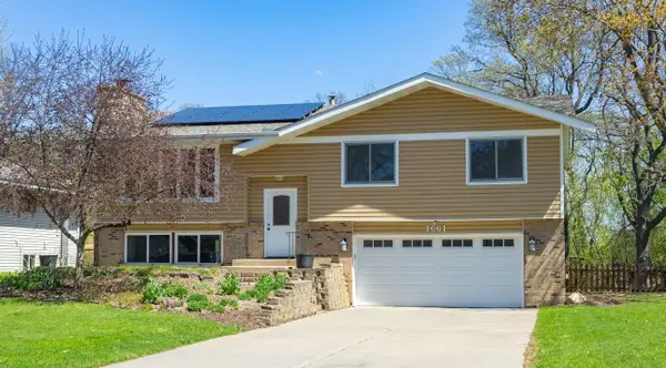1661 Hilo Avenue N, Saint Paul, MN 55128