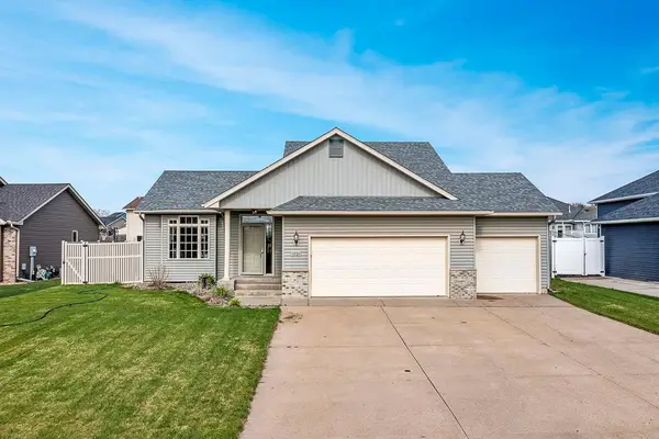 1721 Prairie View Lane Ne, Sauk Rapids, MN 56379