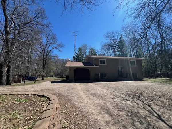 812 8th Street Nw, Little Falls, MN 56345
