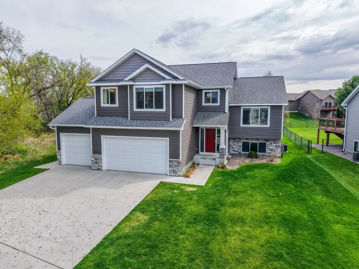 862 Portsmith Drive Nw, Rochester, MN 55901 - #1