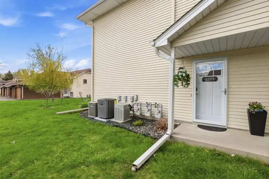 3295 Greenbrier Street #D105, Saint Paul, MN 55127 - #2