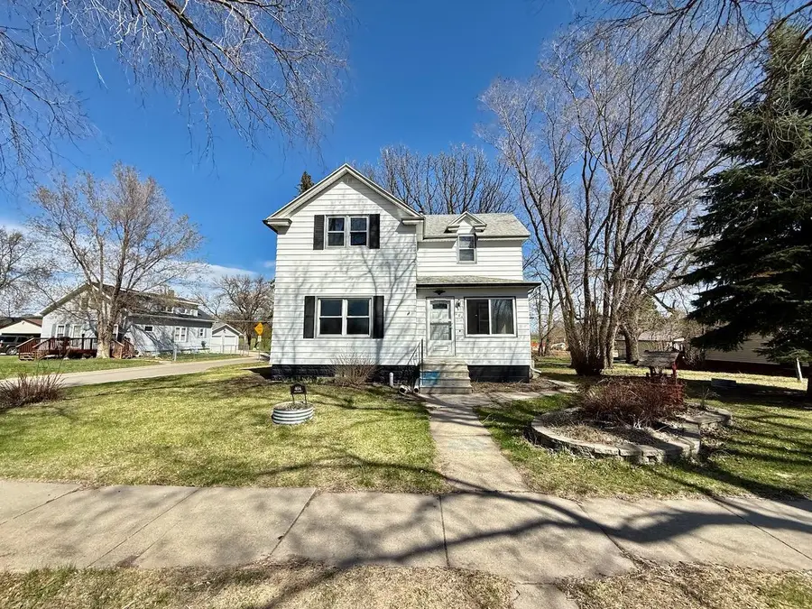 404 2nd Street S, Wahpeton, ND 58075 - #2