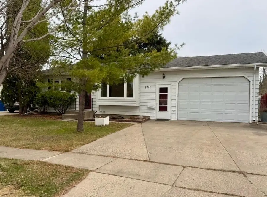 1711 11th Avenue N, Moorhead, MN 56560 - #3