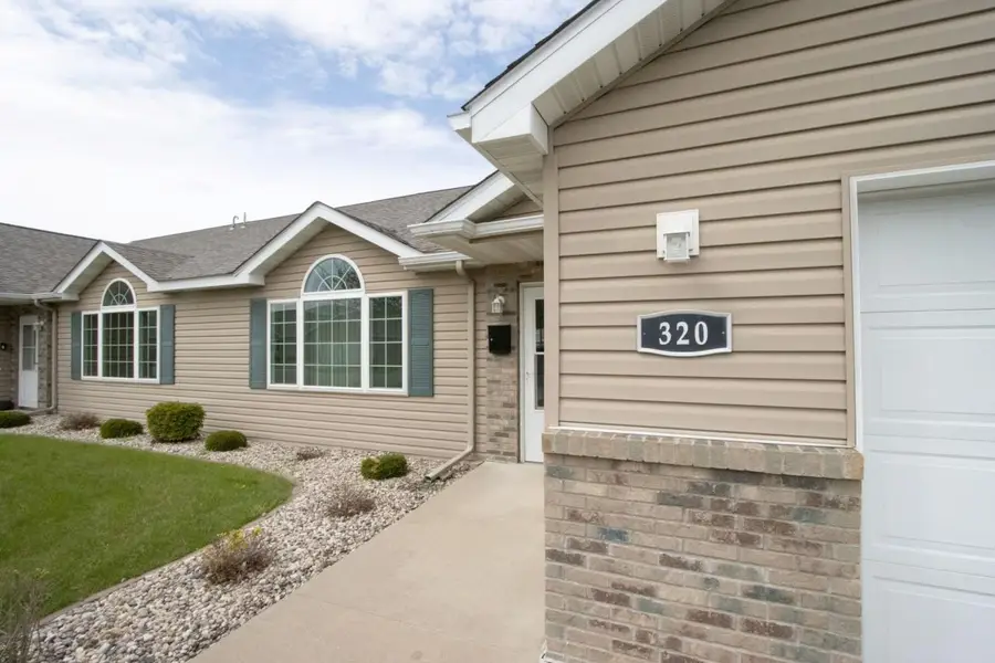 320 Gull Path, Mankato, MN 56001 - #2