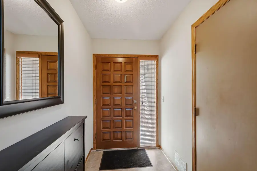 12548 Parkwood Drive, Burnsville, MN 55337 - #3