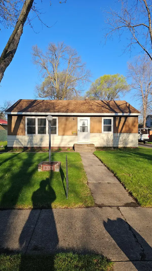 339 28th Avenue N, Saint Cloud, MN 56303