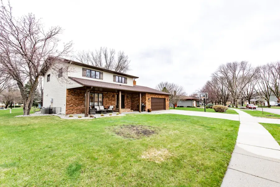 3701 Fairway Road N, Fargo, ND 58102 - #3