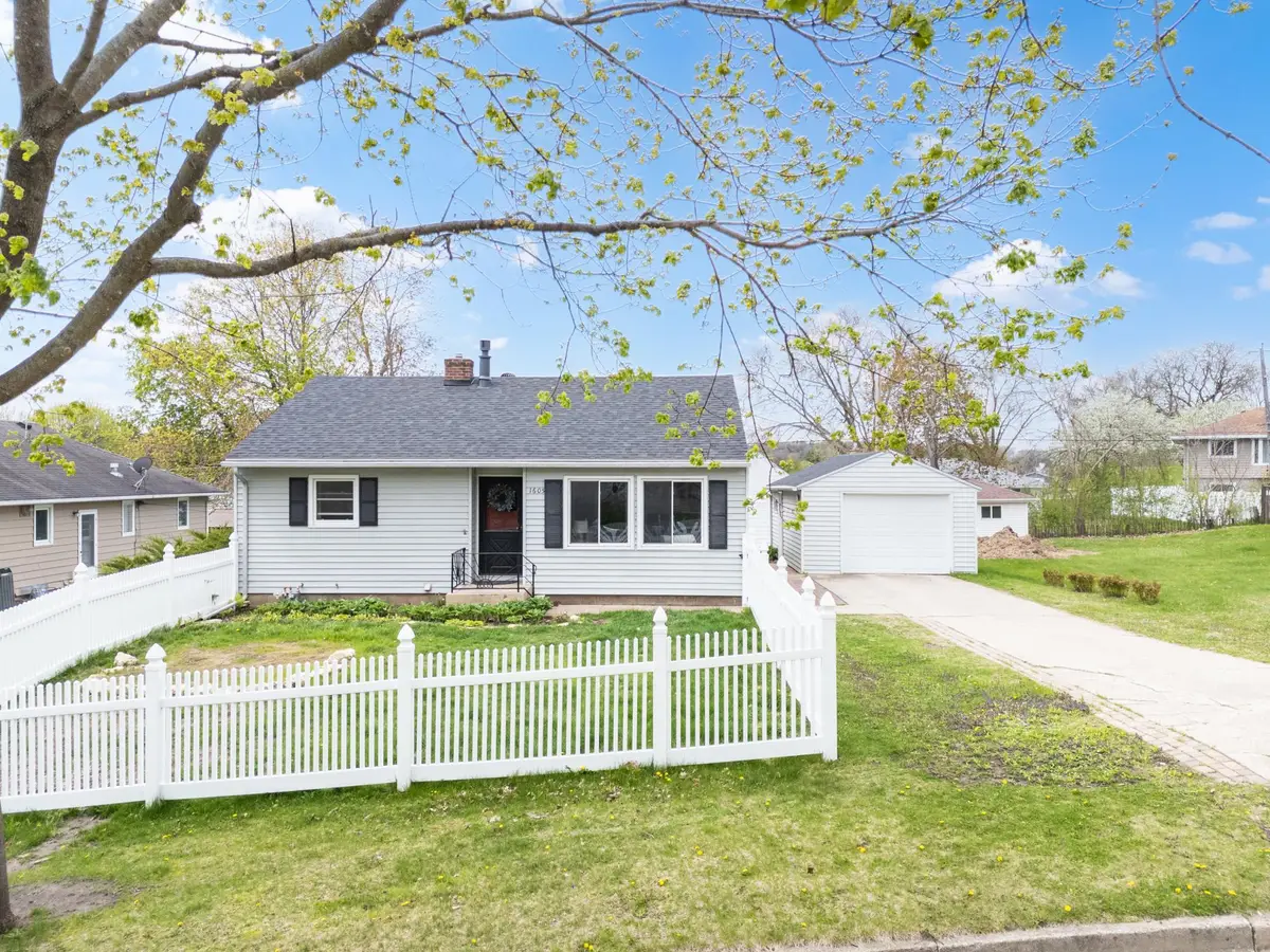 1605 8th Avenue Ne, Rochester, MN 55906 - #1