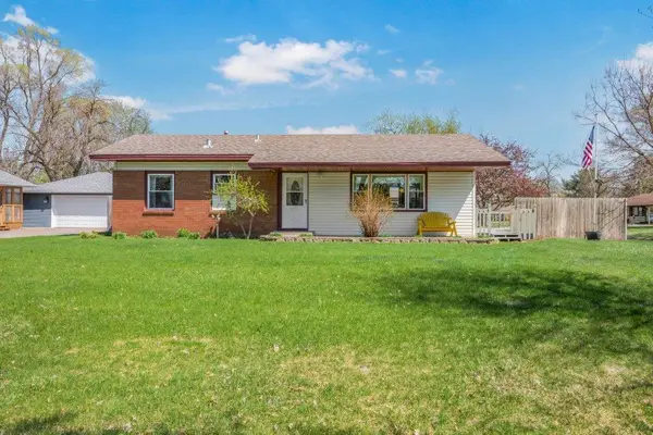 11323 Wren Street Nw, Minneapolis, MN 55433