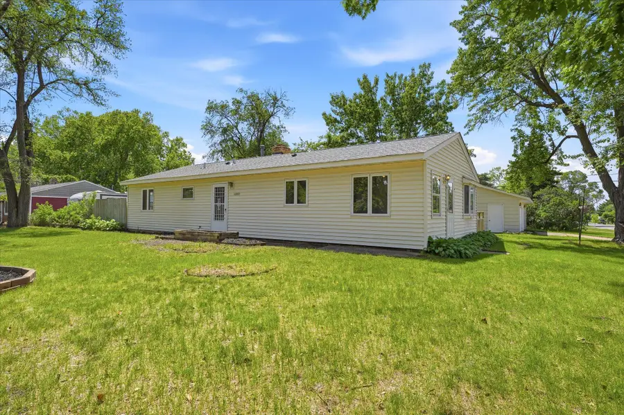 10050 Palm Street Nw, Coon Rapids, MN 55433 - #2