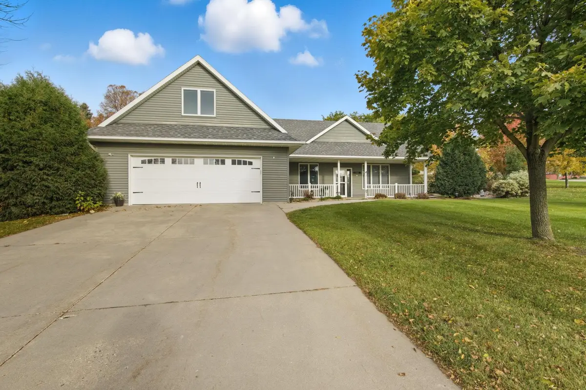 1100 23rd Street Se, Willmar, MN 56201 - #1