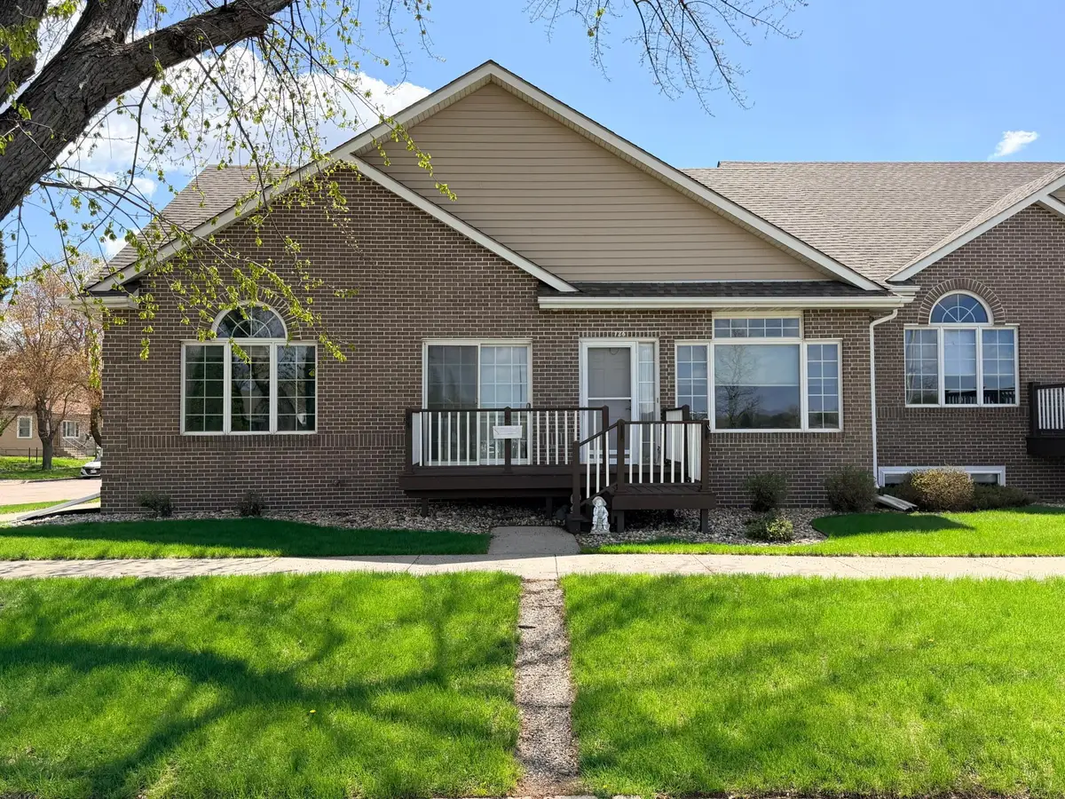 726 3rd Avenue, Worthington, MN 56187 - #1