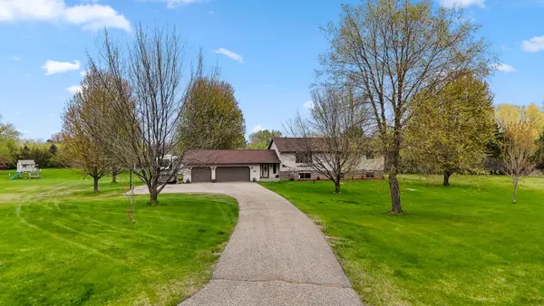 508 Little Orchard Road, Hudson, WI 54016