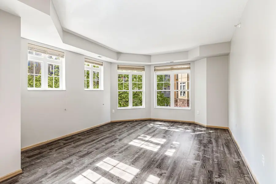 2405 39th Avenue Ne #205, Minneapolis, MN 55421 - #3