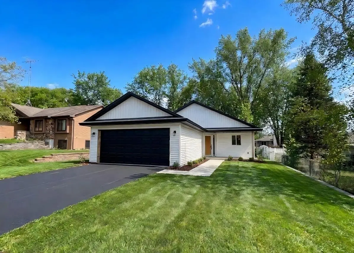 1005 2nd Street Se, Faribault, MN 55021 - #1