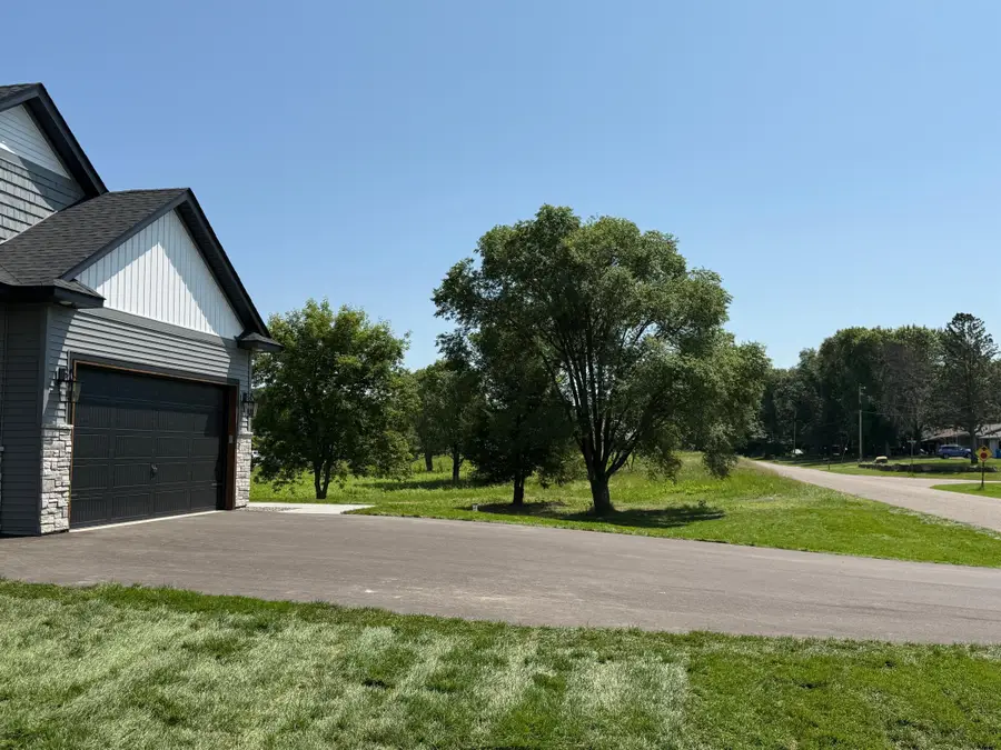 3309 171st Avenue Ne, Ham Lake, MN 55304 - #3