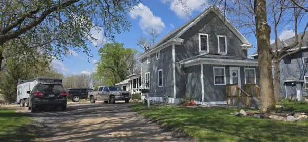 916 Mill St S, Redwood Falls, MN 56263