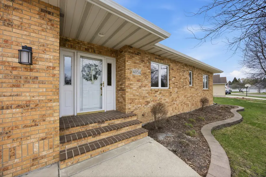 4054 S Rivershore Drive, Moorhead, MN 56560 - #2