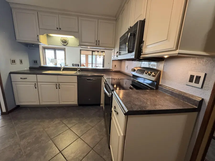 2679 Albion Avenue #305, Fairmont, MN 56031 - #3