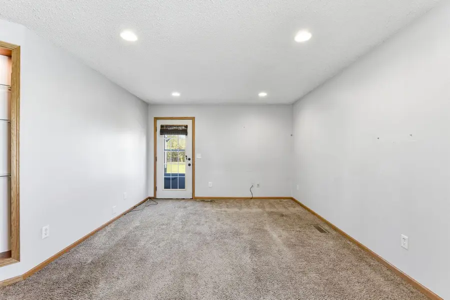 411 N Walnut Street, Belle Plaine, MN 56011 - #3