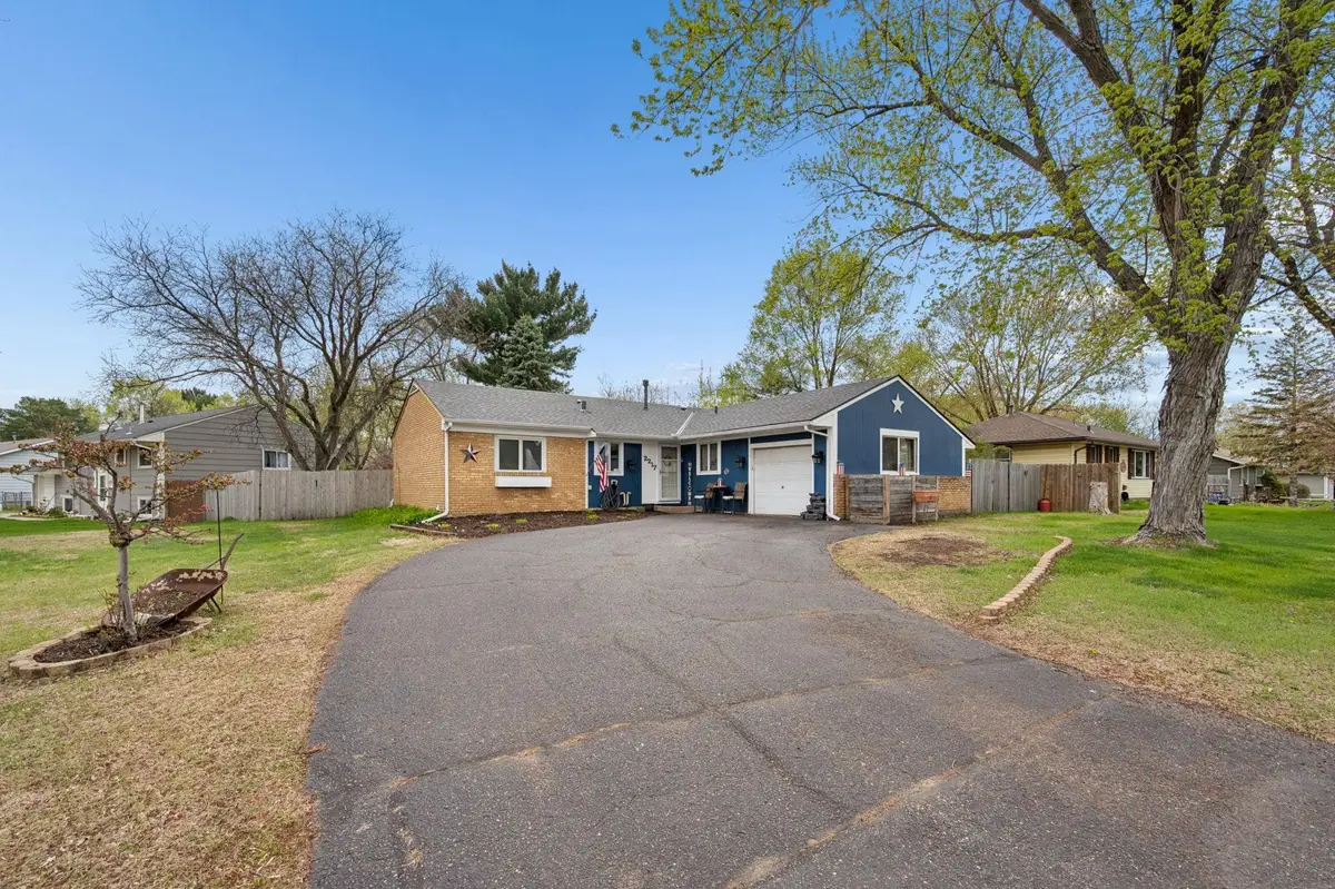 2217 Laramie Trail, Minneapolis, MN 55444 - #1