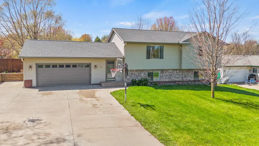 1140 Eulaine Circle, Hammond, WI 54015 - #2