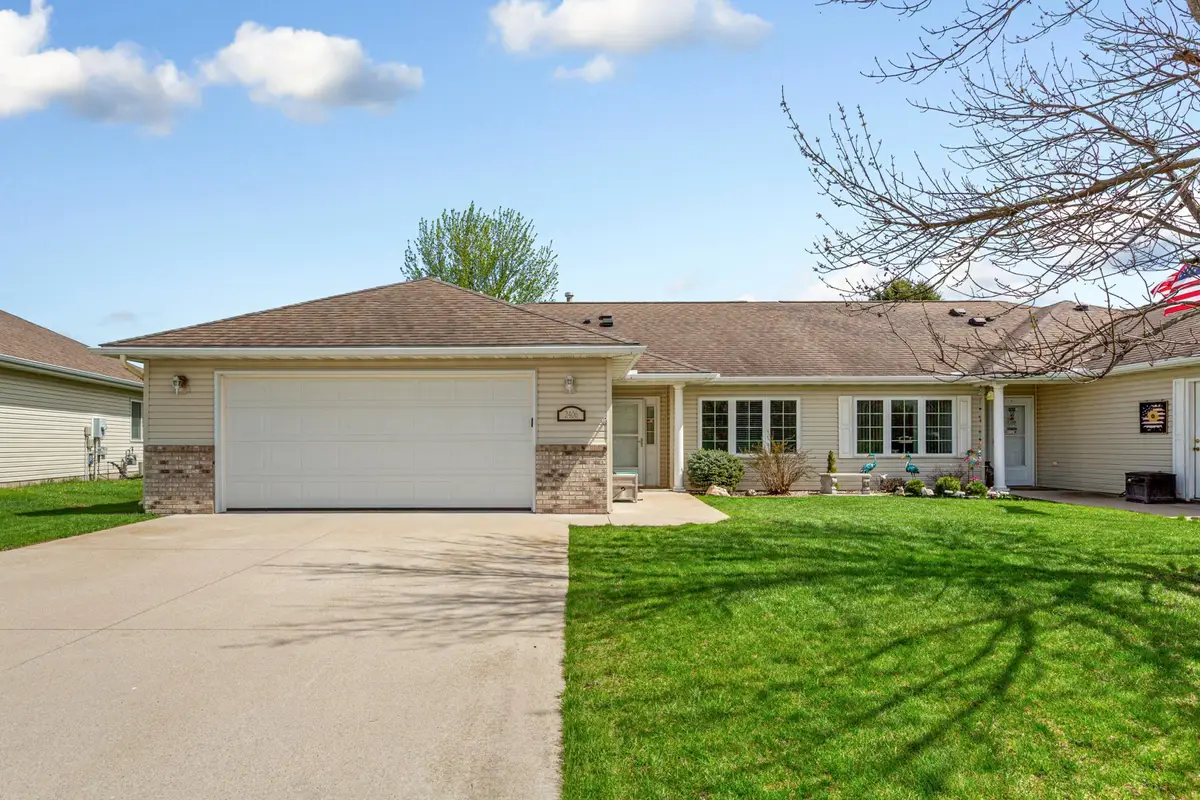 2406 4th Street Ne, Waseca, MN 56093 - #1