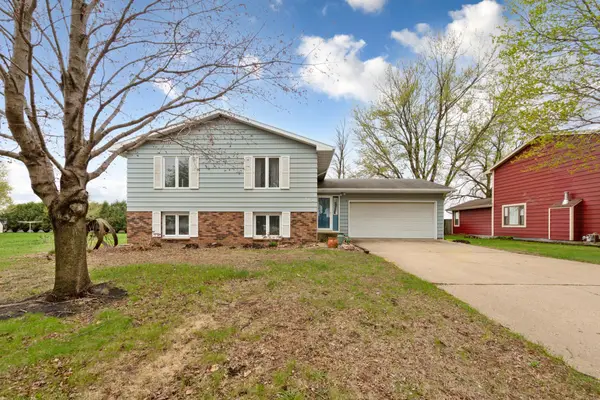 168 10th Street Se, Wells, MN 56097