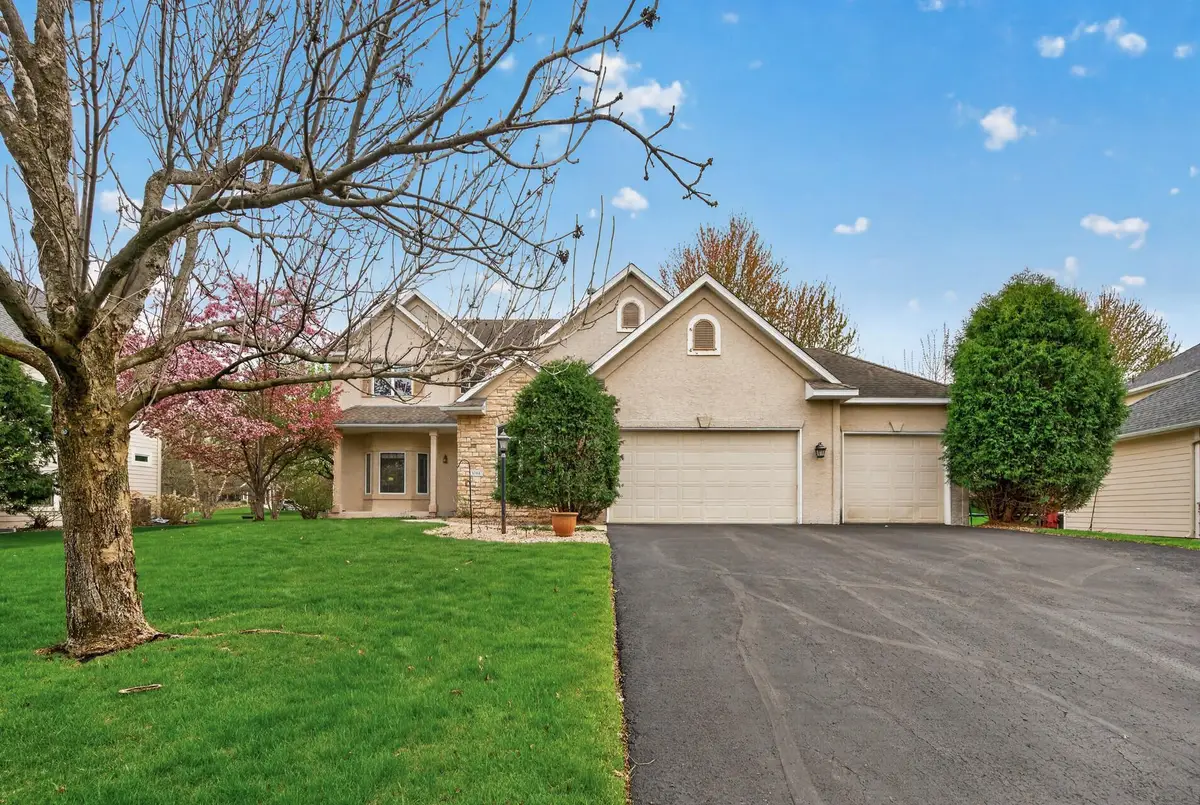 10447 Raleigh Road, Woodbury, MN 55129 - #1