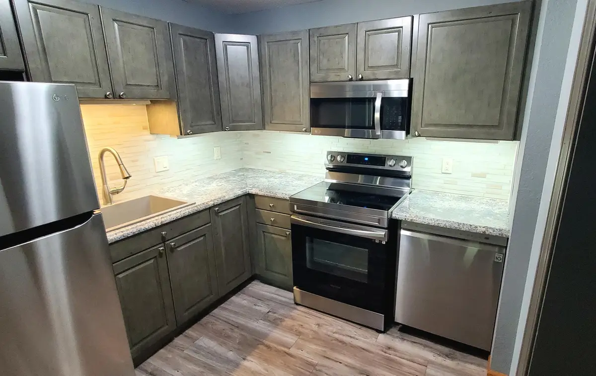 3420 Golfview Drive #121, Eagan, MN 55123 - #1