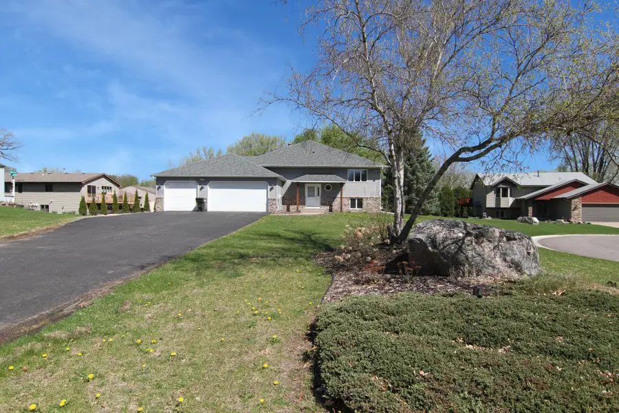 7818 Davidson Court, Inver Grove Heights, MN 55076 - #2