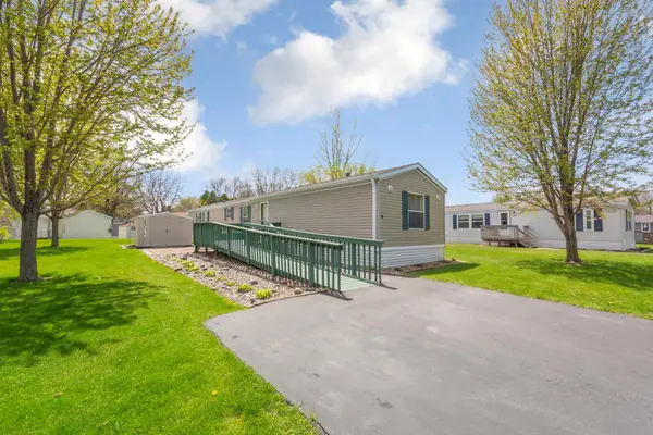 2126 3rd Avenue Nw #93, Owatonna, MN 55060