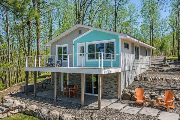 21352 Deshayes Drive, Emily, MN 56447